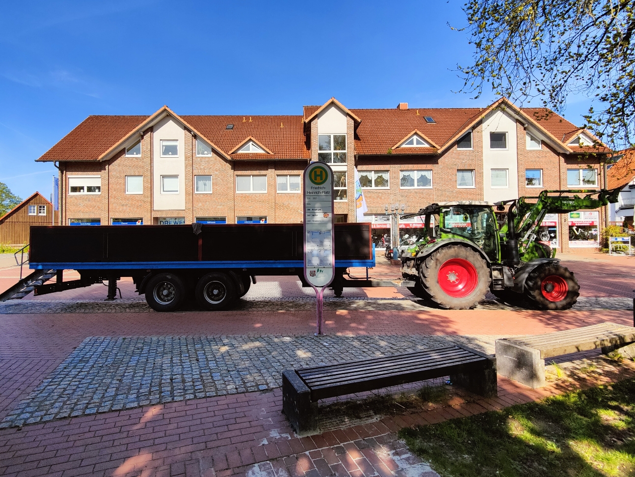 2025 05 01 Maufruehschoppen 014
